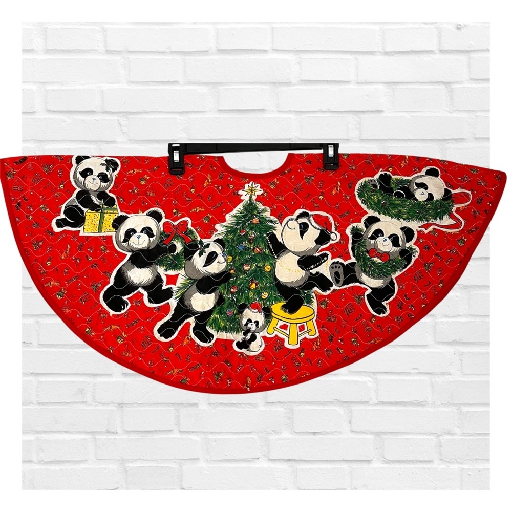 Vintage 80’s Festive Panda Christmas Quilted Tree Skirt Kids Retro Xmas